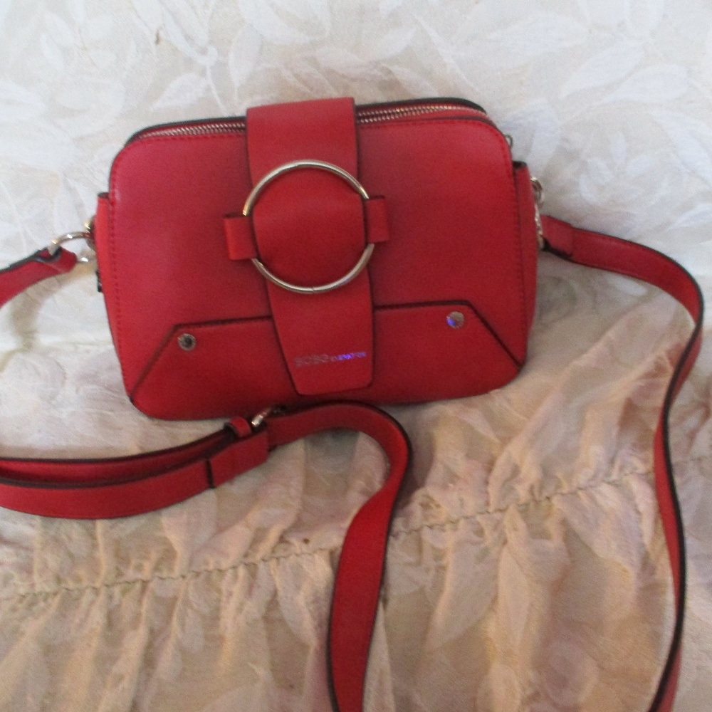 Gorgeous Red BCBGeneration NWT Crossbody Bag